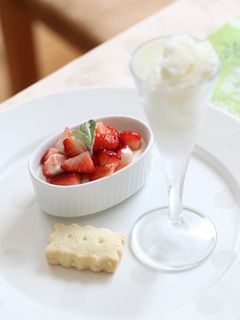 まるでチーズケーキなヨーグルトケーキ-レシピのメイン写真