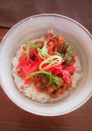 納豆ご飯に紅生姜♪-レシピのメイン写真