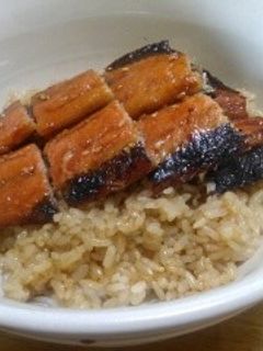つゆだくうなぎ丼っぽい☆さんまみりん丼-レシピのメイン写真
