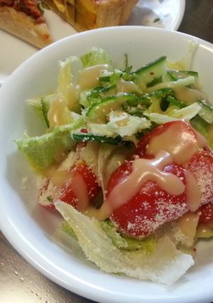 今日のサラダは、粉チーズよ！-レシピのメイン写真