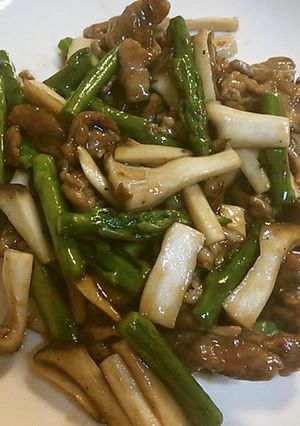 アスパラと牛肉のオイスターソース炒め-レシピのメイン写真