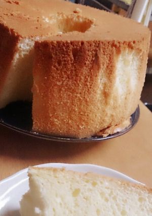 しっとりふわっふわシフォンケーキ-レシピのメイン写真