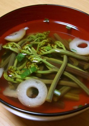 簡単　わらびのお吸いもの-レシピのメイン写真