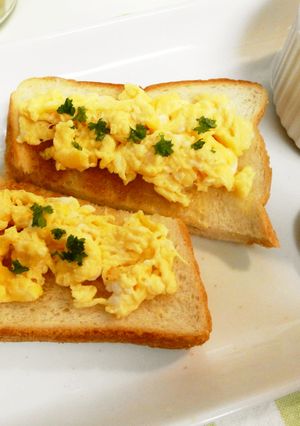 ＊朝食に＊スクランブルエッグトースト＊-レシピのメイン写真