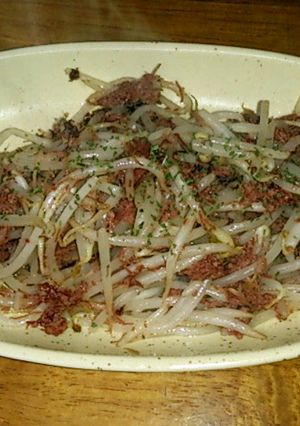 もやしとコンビーフのマヨネーズ炒め-レシピのメイン写真