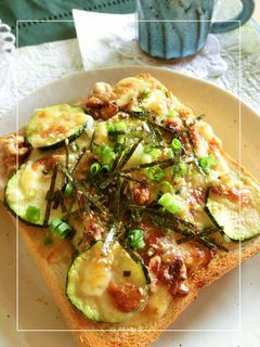 ズッキーニ×醤油麹の和トースト-レシピのメイン写真