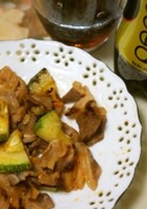 牛肉とズッキーニのピリ辛炒め-レシピのメイン写真
