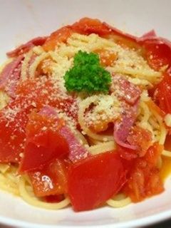 ハムとトマトのオイルパスタ-レシピのメイン写真