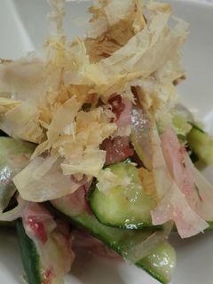 たたき梅でさっぱり和え物-レシピのメイン写真