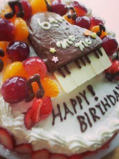ピアノのデコレーションケーキ♪簡単☆-レシピのメイン写真