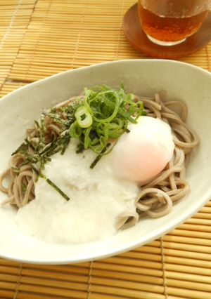 冷やしやまかけ月見そば-レシピのメイン写真