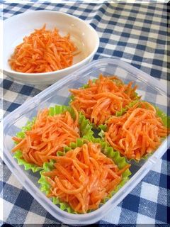 にんじんといかくんのラペ by 食堂shibu屋 【クックパッド