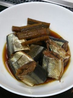 圧力鍋で☆秋刀魚と牛蒡の生姜煮-レシピのメイン写真