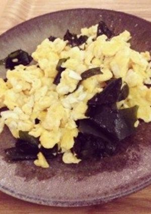 塩蔵ワカメと卵の炒め物-レシピのメイン写真