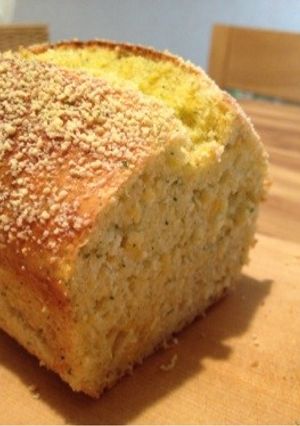 コーンとチーズのパウンドケーキ-レシピのメイン写真
