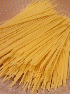 パスタや焼きそばを速攻ソースに絡める裏技-レシピのメイン写真