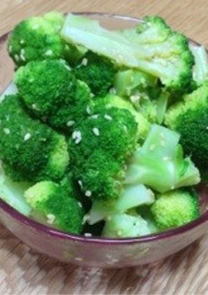 ブロッコリーのゴマ風味-レシピのメイン写真