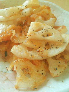 カリカリとトロトロ?れんこんのチーズ焼き-レシピのメイン写真