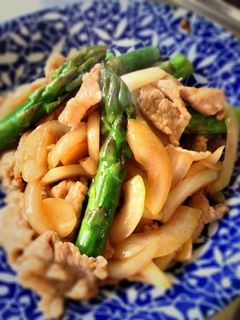 豚コマと玉葱のオイスター炒め♬-レシピのメイン写真