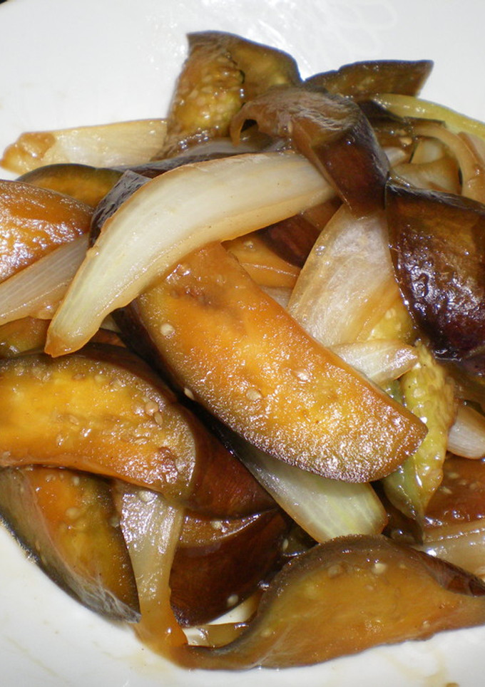 なすと玉ねぎの炒め物　(しょう油味)-レシピのメイン写真