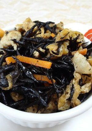 簡単！豚肉入りひじきの煮物-レシピのメイン写真
