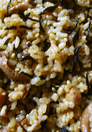 あっという間に玄米の炊き込みご飯☆-レシピのメイン写真
