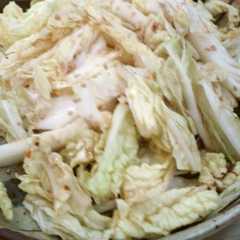 A picture of 白菜の韓国風和え物.
