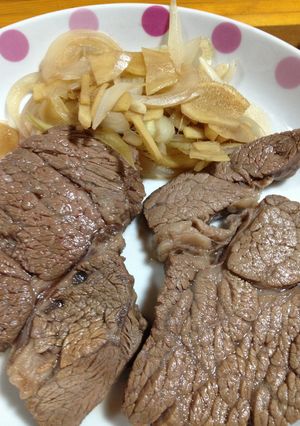 ステーキのワイン蒸し-レシピのメイン写真
