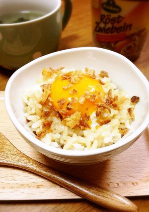 卵かけご飯にもフライドオニオン-レシピのメイン写真