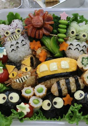 トトロキャラ弁-レシピのメイン写真