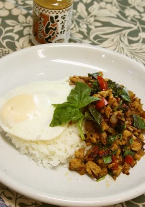 ドレッシングでお手軽ガパオご飯-レシピのメイン写真