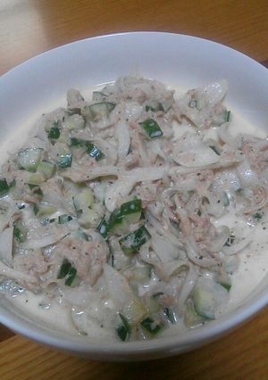 ワンボウルで簡単！旨い！ツナきゅう丼-レシピのメイン写真