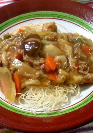 素麺アレンジ～揚げ素麺であんかけ焼きそば-レシピのメイン写真