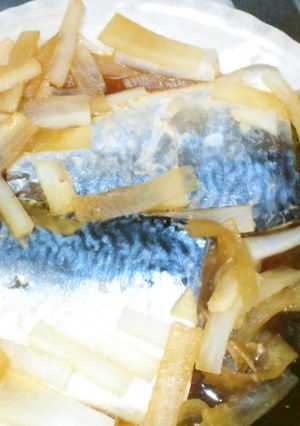 フライパンで、サバと大根の煮付け-レシピのメイン写真