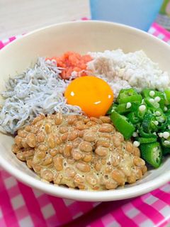 *オクラと納豆と長芋の卵黄あえ*-レシピのメイン写真