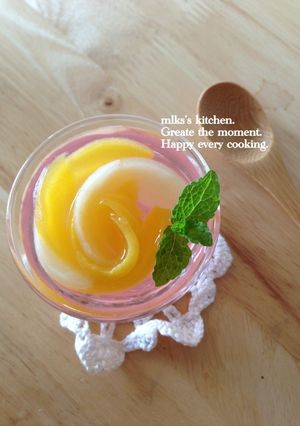 ピンクの白黄桃ゼリー-レシピのメイン写真