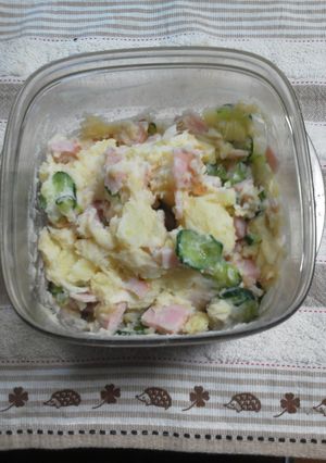 梅びしおを使ったポテトサラダ-レシピのメイン写真