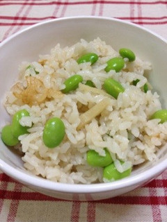 簡単☆こんぶ茶で☆枝豆・しょうがご飯-レシピのメイン写真