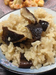 干し椎茸の炊き込みご飯-レシピのメイン写真