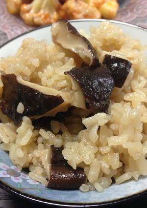 干し椎茸の炊き込みご飯-レシピのメイン写真