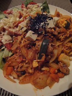 ボリューム満点!!キムチ焼きそば-レシピのメイン写真