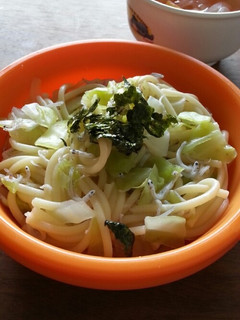 子供ごはん しらすとキャベツの和風スパ-レシピのメイン写真