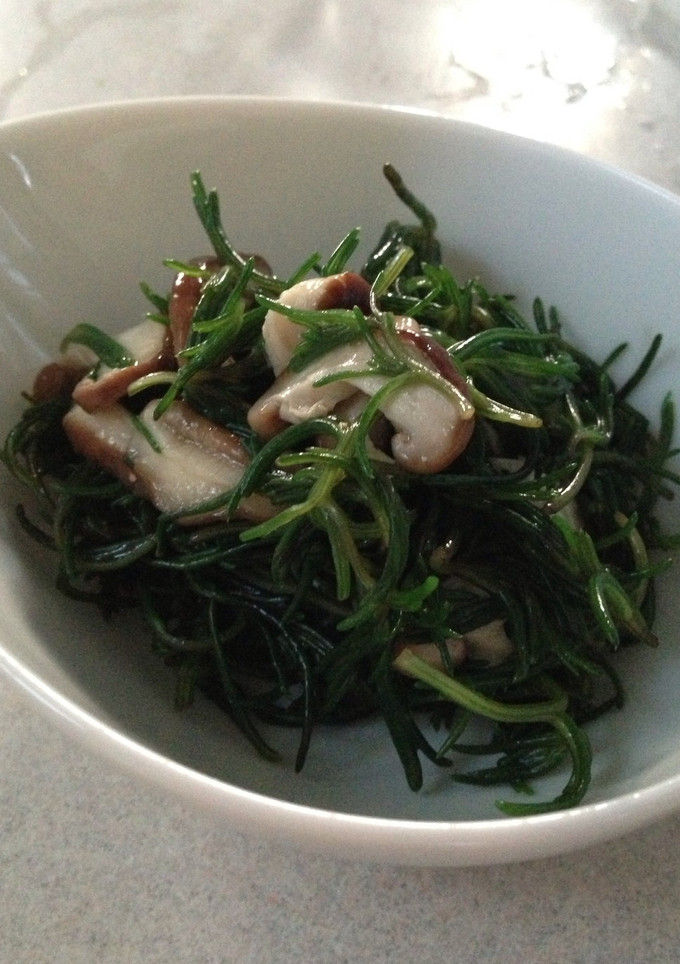おかひじきと椎茸のナムル-レシピのメイン写真