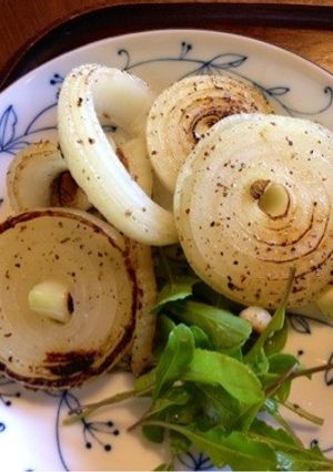 蒸し焼き玉ねぎ-レシピのメイン写真
