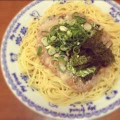 簡単手抜き！かけるだけのねばねばパスタ-レシピのメイン写真