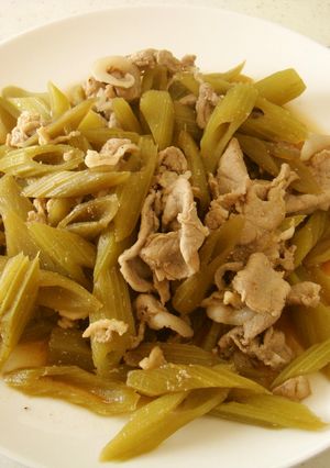 ふきと豚肉炒め-レシピのメイン写真