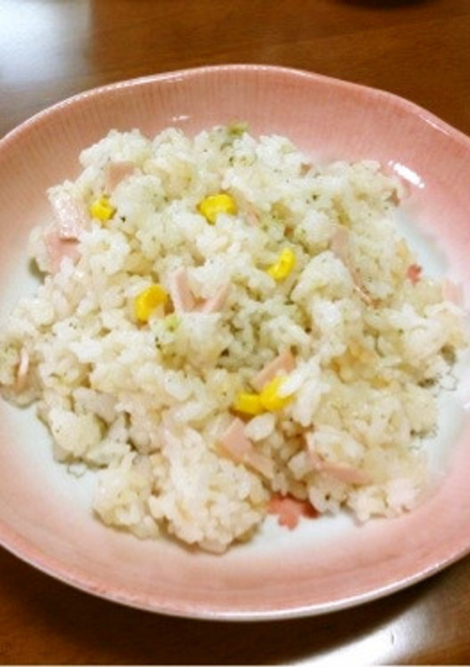 炊飯器で作る☆簡単炊き込みピラフ-レシピのメイン写真