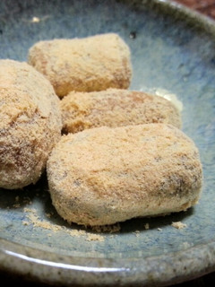 きな粉たっぷりゴマのお菓子-レシピのメイン写真
