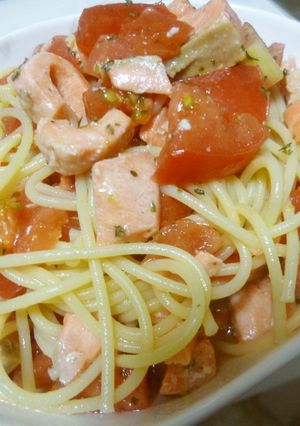 夏食べたい！サーモンとトマトの冷製パスタ-レシピのメイン写真