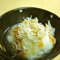รูปของ ミスマッチ？　しらすおろし＋胡麻油